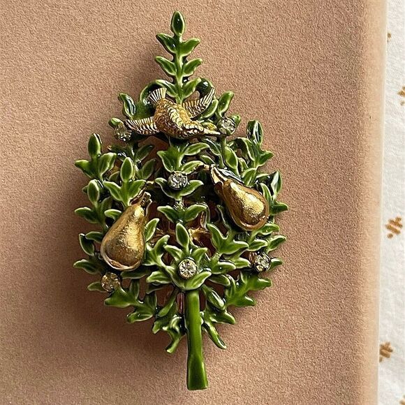 Robert Jewelry - Vintage Christmas Tree Brooch Signed Original By Robert Partridge In A Pear Tree